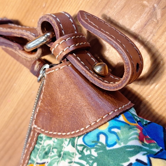 Dooney and Bourke Tropical Island hobo - Picture 4 of 11